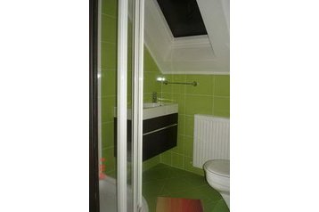 Roemenië Privát Zărneşti, Exterieur